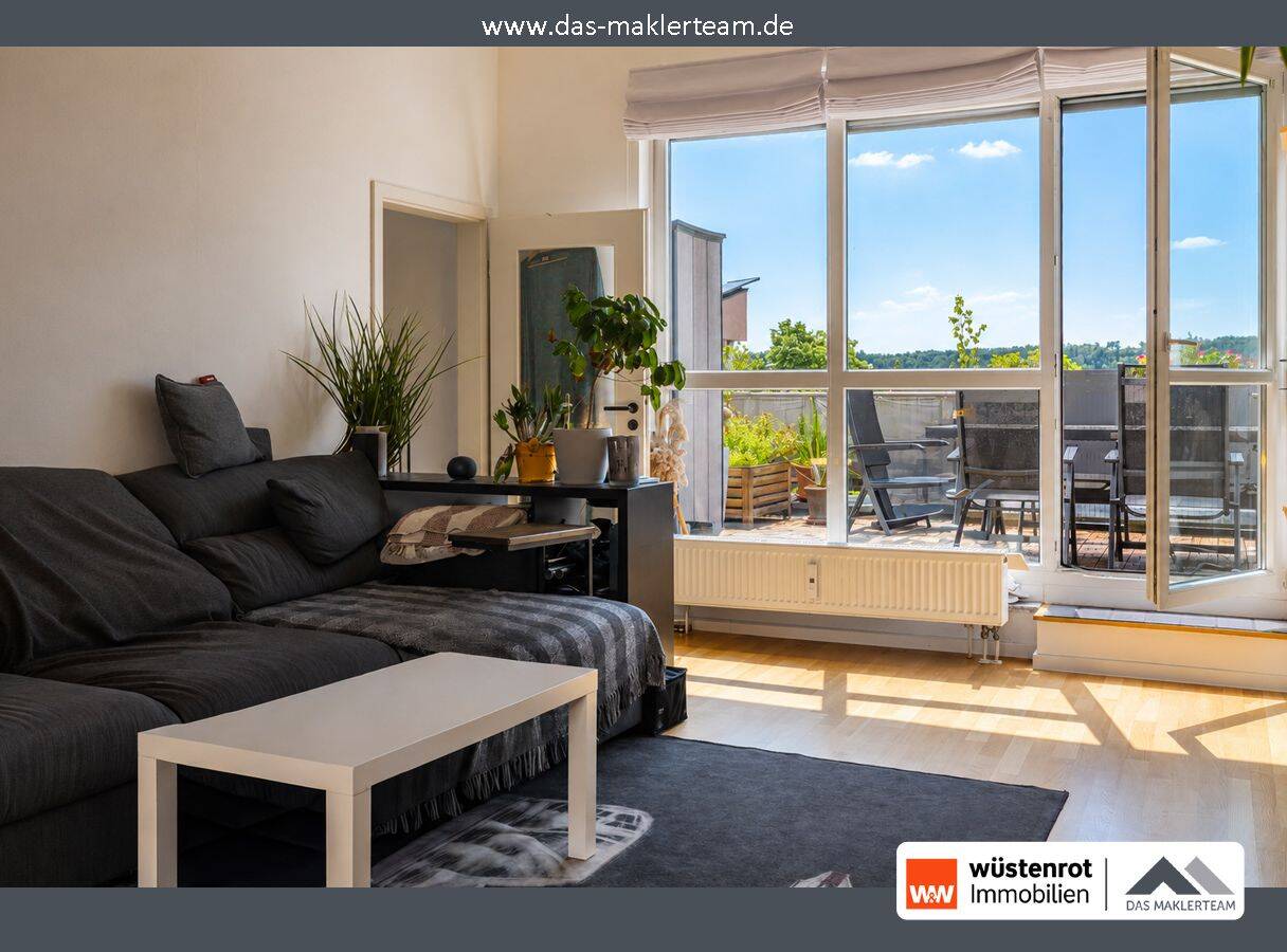 Sonne, Ruhe, Zuhause – Eine stilvolle Penthaus-Wohnung mit extragroßer Süd-Dachterrasse, 82256 Fürstenfeldbruck