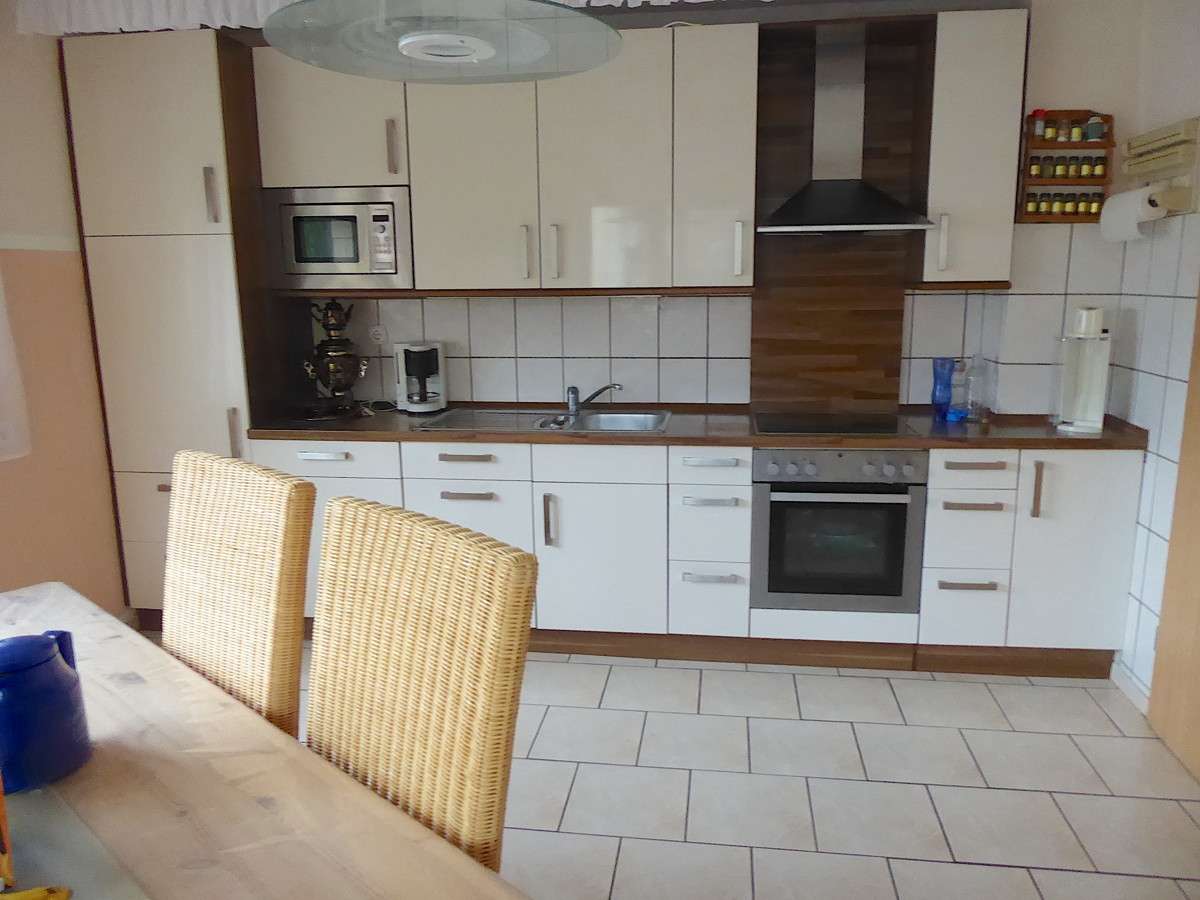 Freistehendes EFH mit 5 Zimmern, Garage, Wintergarten und Garten, 56470 Bad Marienberg (Westerwald)