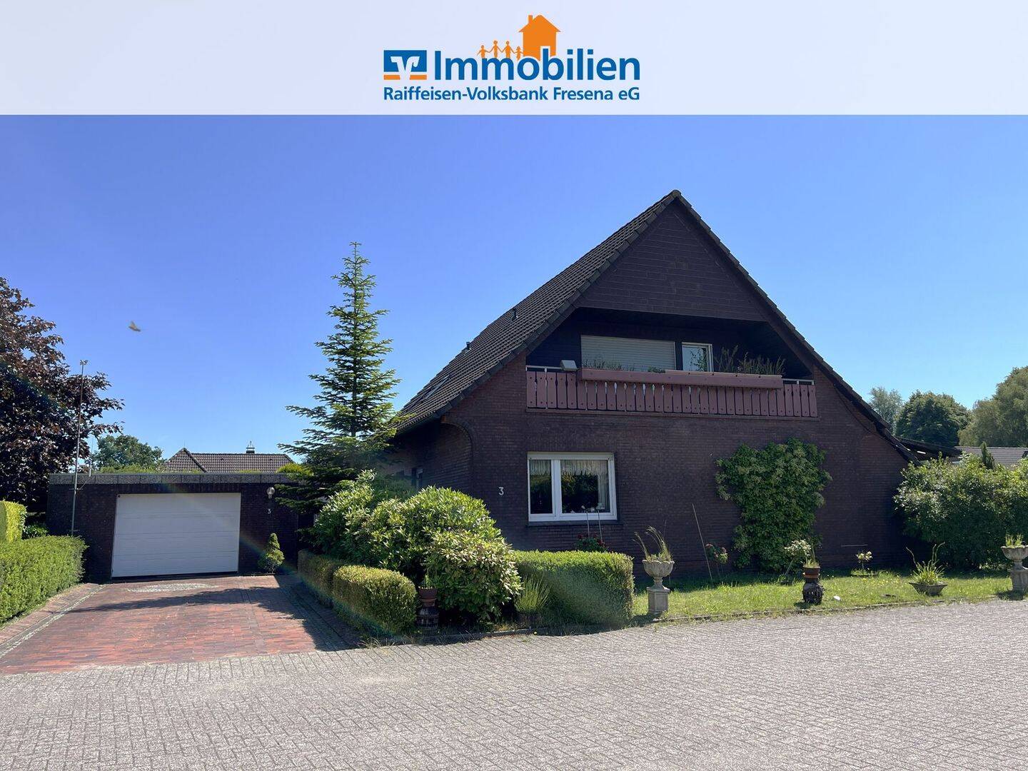 Geräumiges Wohnhaus in guter Lage von Esens, 26427 Esens