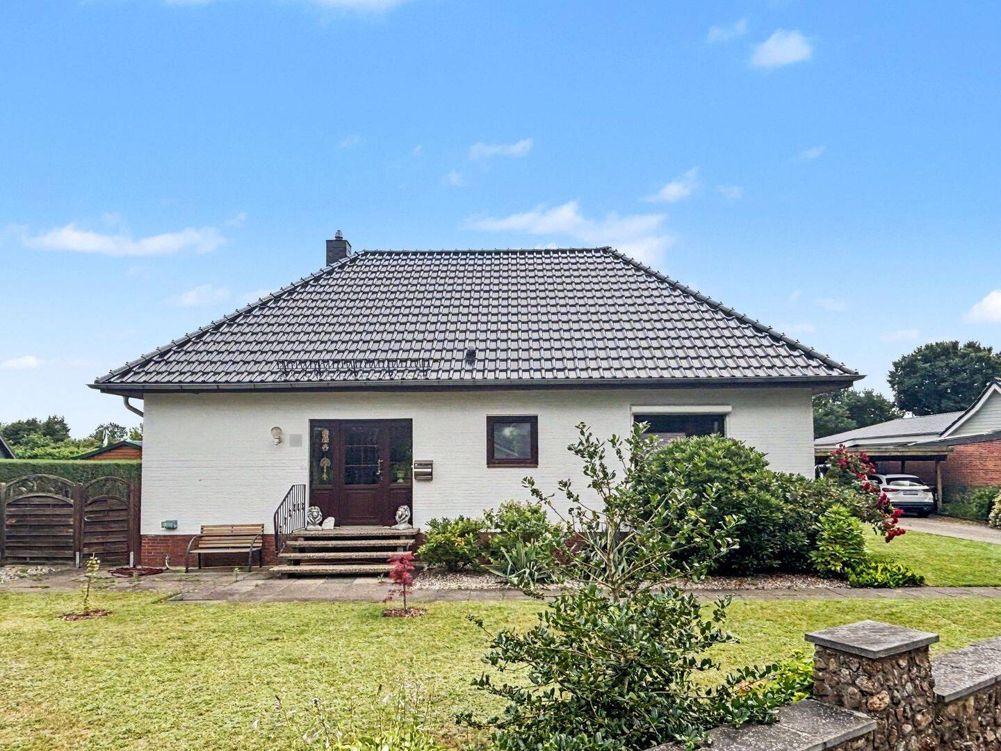 Charmanter Bungalow mit großzügigem Grundstück und vielseitigem Raumangebot in Fockbek, 24787 Fockbek