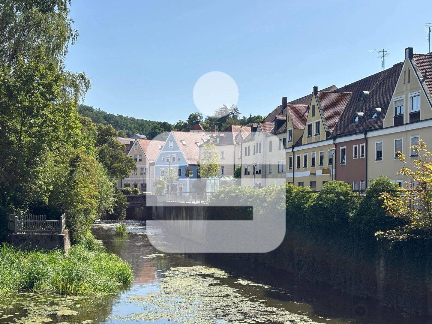 Zentral gelegen mit guter Raumaufteilung!, 92421 Schwandorf