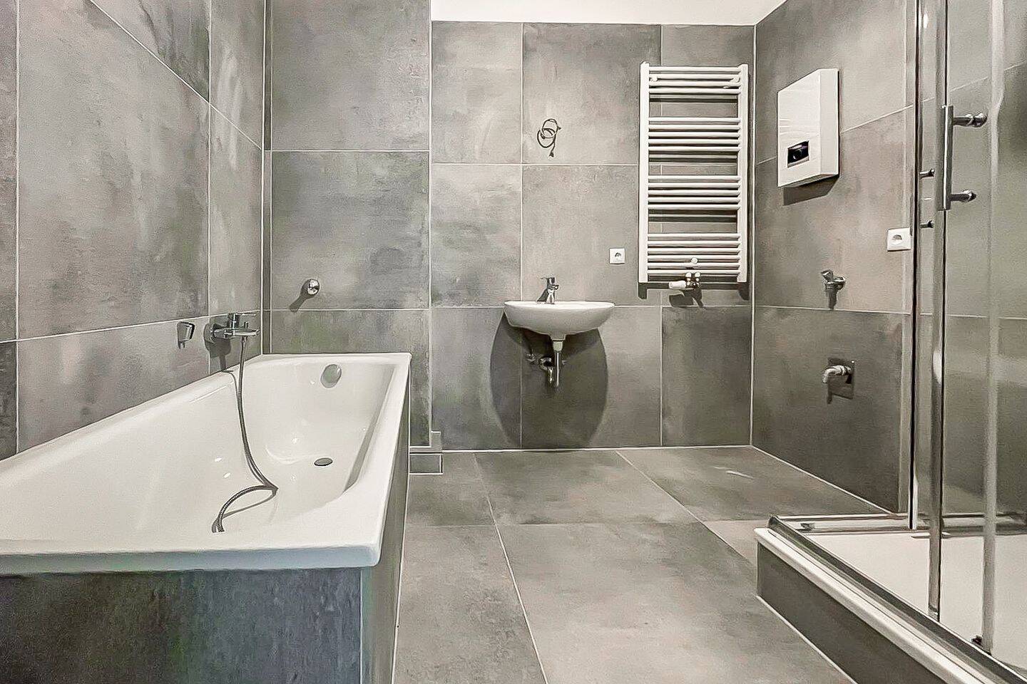 5 Zimmer – frisch renoviert – zentrale Lage – Erstbezug, 44787 Bochum (Innenstadt)