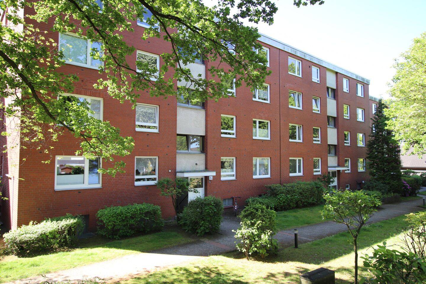 Familienfreundliche Etagenwohnung zur Miete mit Balkon in Glinde – Wentzel Dr., 21509 Glinde