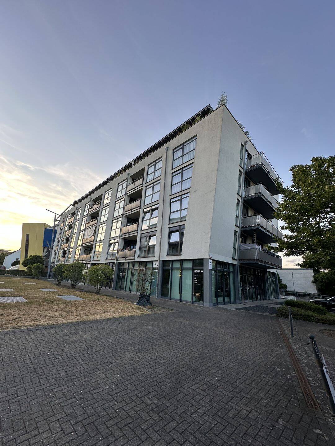 Moderne 3-Zimmerwohnung mit Südbalkon mit TG Stellplatz im Kunst-und Medienviertel, 50354 Hürth