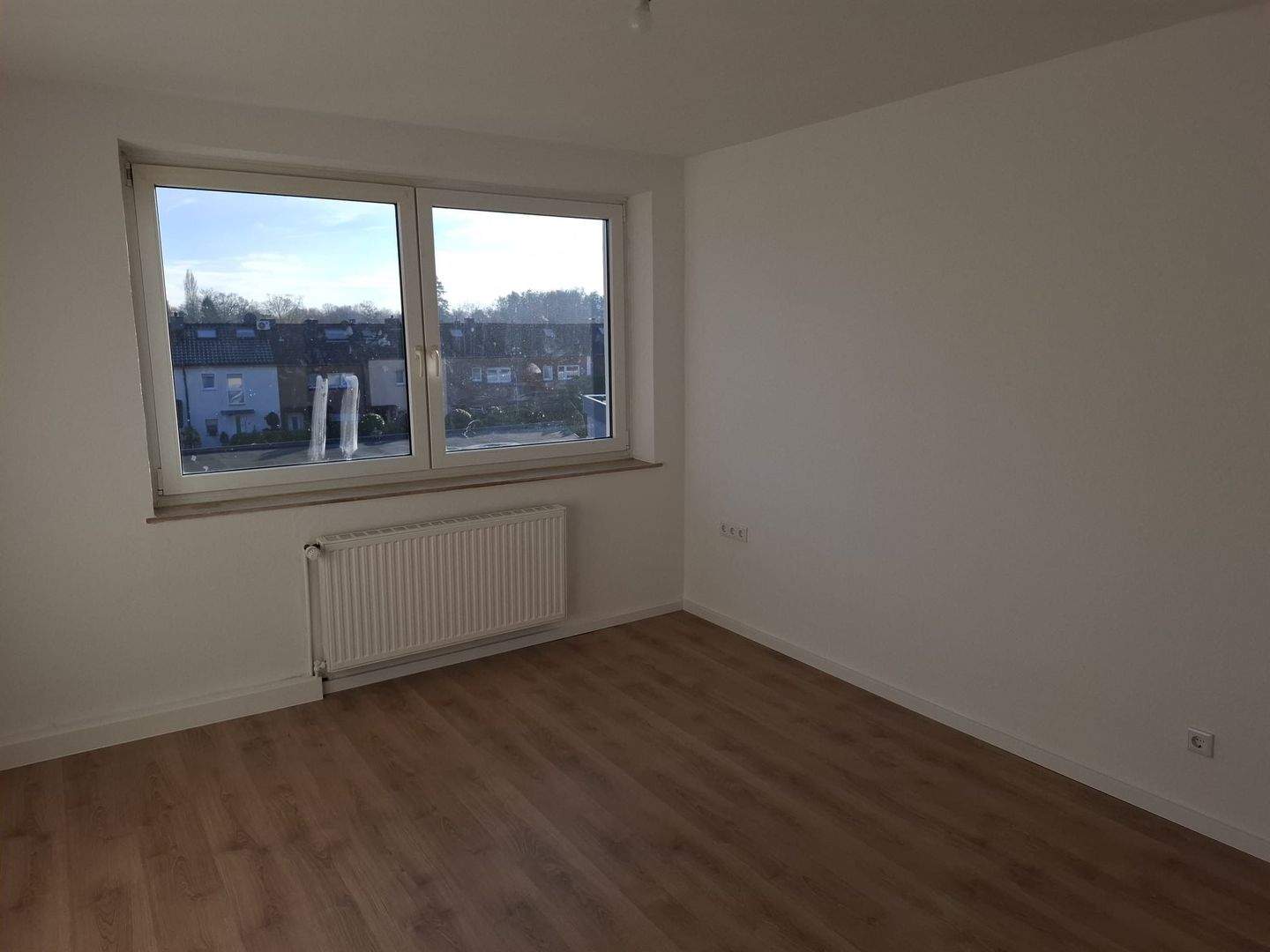 frisch renovierte 3-Zimmer-Wohnung in Marl-Brassert, 45768 Marl