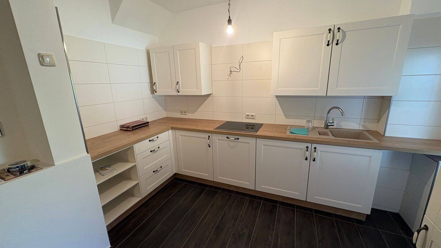 Modernes Reihenmittelhaus – komplett saniert und bezugsfertig, 6217 Merseburg