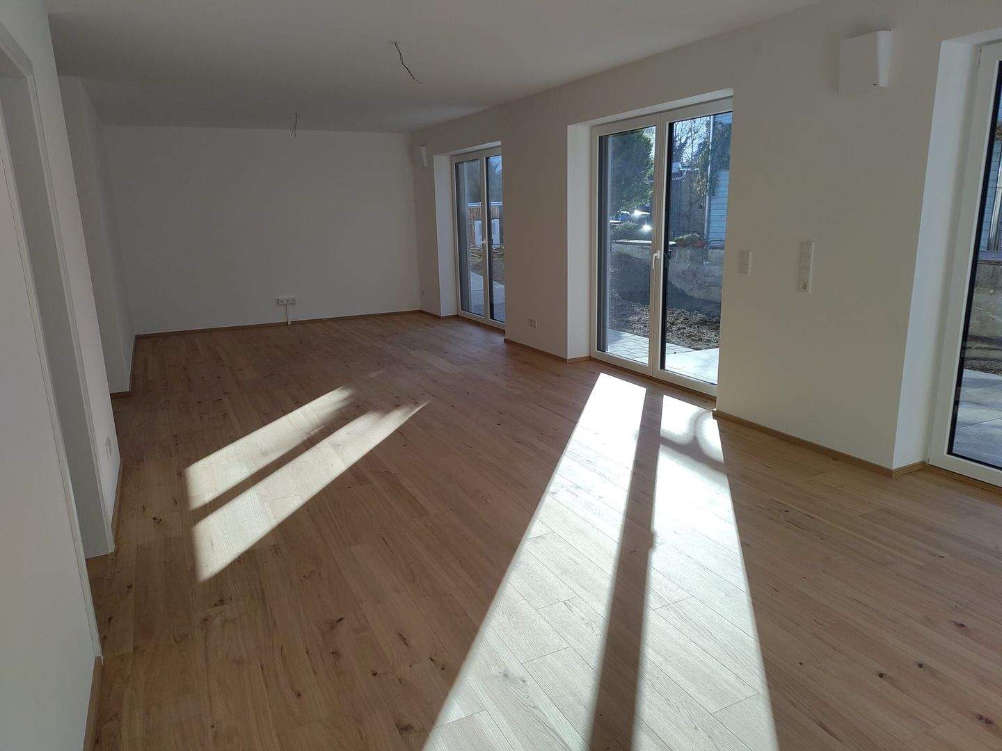 Neubau-Doppelhaushälfte mit Einliegerwohnung/Gästewohnung, 88718 Daisendorf