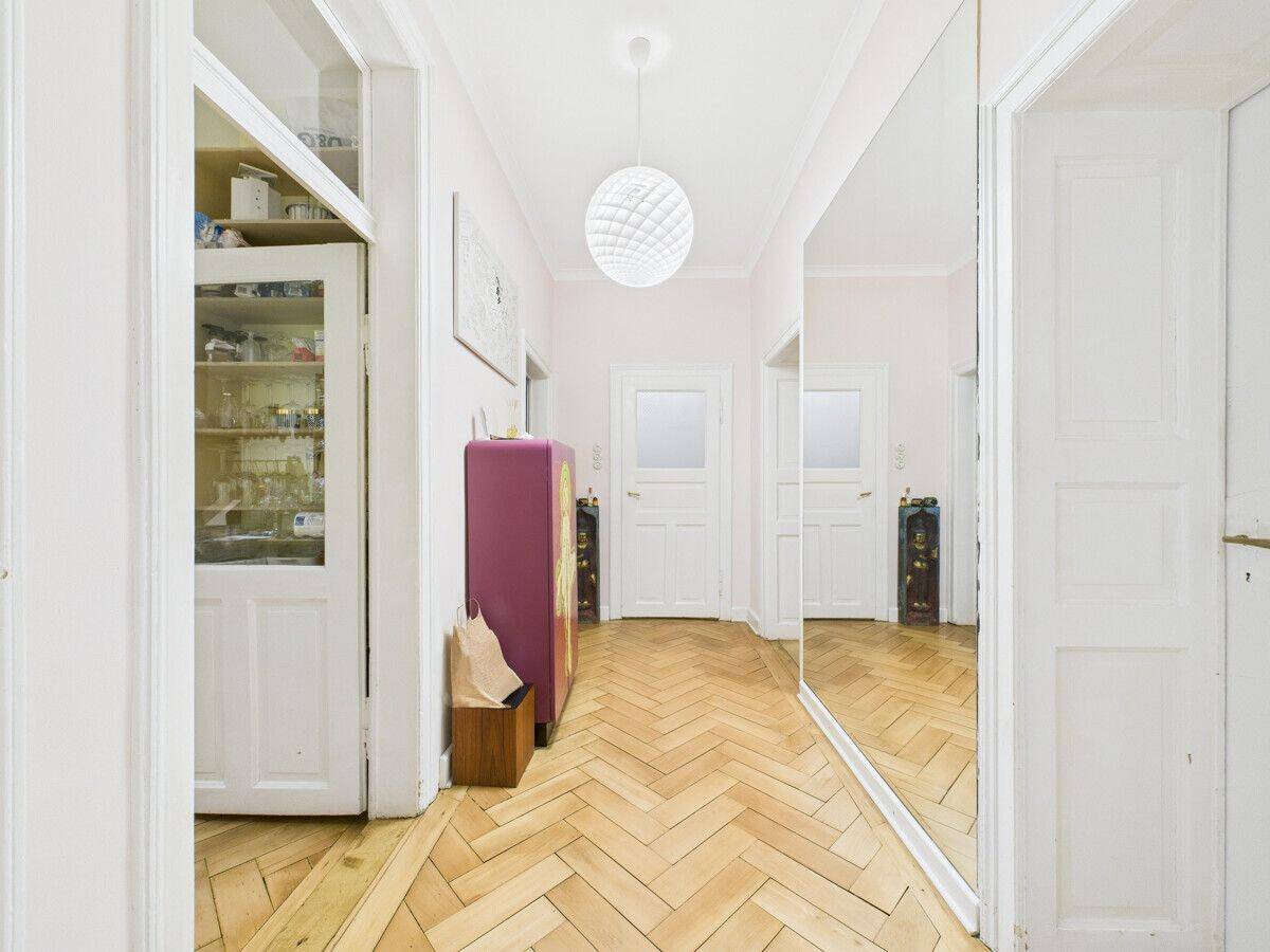 Wohnen zwischen Haidhausen & Bogenhausen: Charmante 3-Zimmer Altbauwohnung im Hochparterre, 81675 München (Au-Haidhausen Bogenhausen)