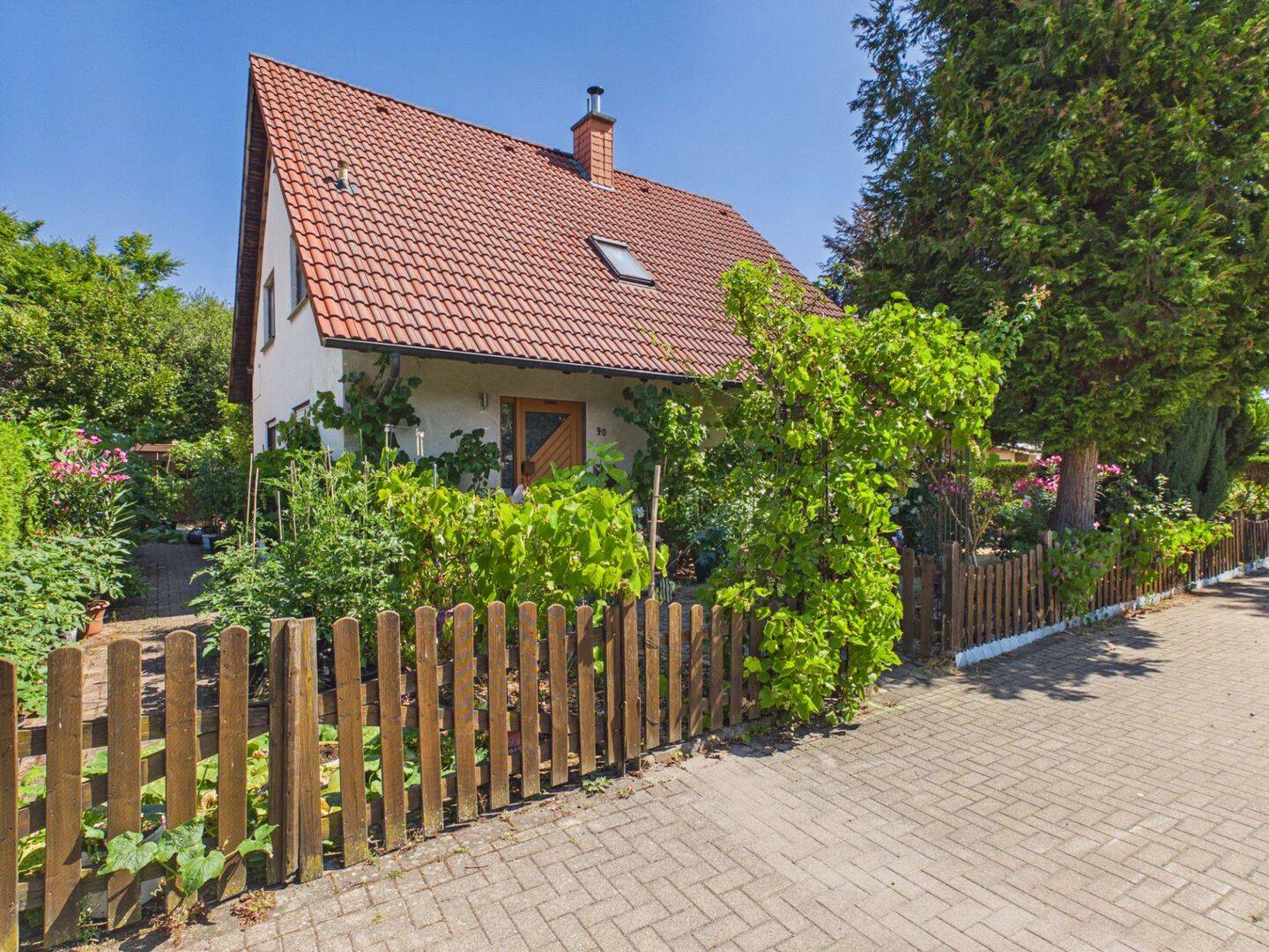 Platz zum Wohlfühlen in Hagen-Halden: Einfamilienhaus mit Kamin und Garten, 58093 Hagen