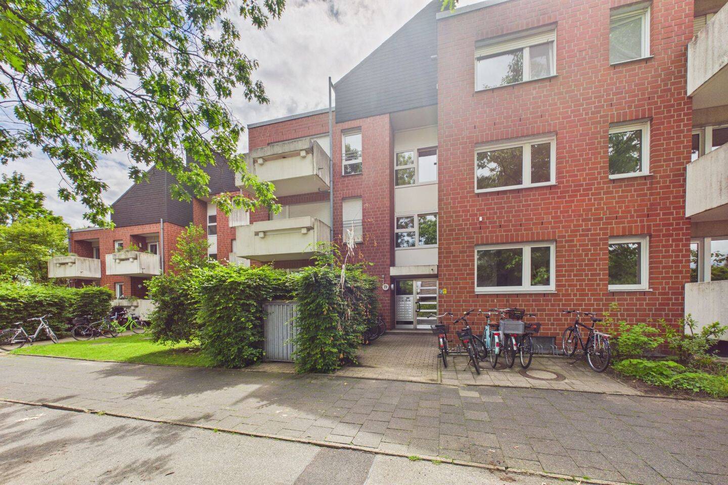 Sofort bezugsfrei: 2 Zimmer-Wohnung in Gievenbeck mit Tiefgarage und Außenstellplatz, 48161 Münster (Gievenbeck Nienberge Roxel Sentrup Sprakel)