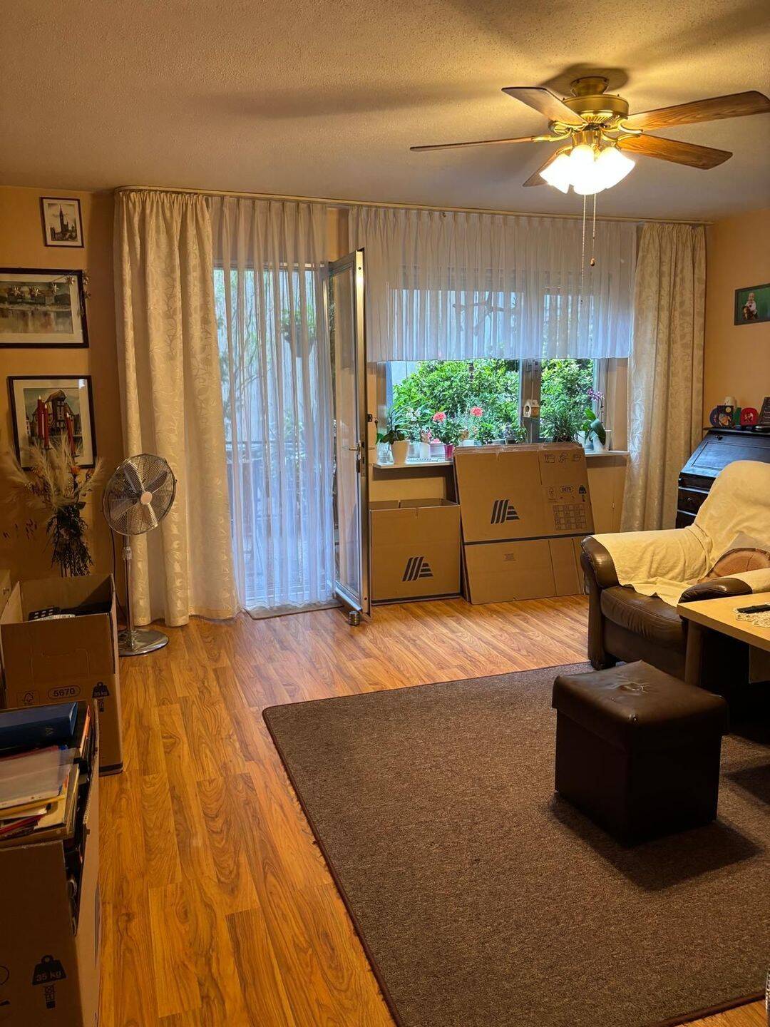 Gut geschnittene 3 Zimmer mit Balkon