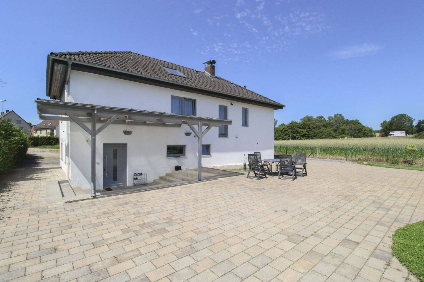Eigenheim mit Garten oder Baugrundstück in Feldrandlage, 30855 Langenhagen