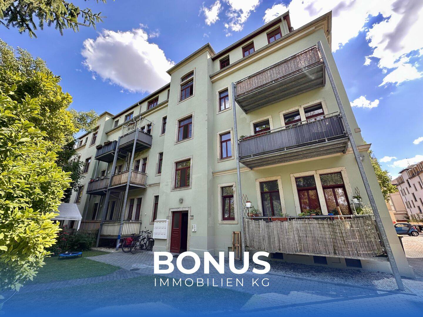 Frisch sanierte 3-Zimmer-Maisonette mit neuer Küche und zwei Bädern, 1129 Dresden (Hellerberge Pieschen-Nord/Trachenberge Trachau)