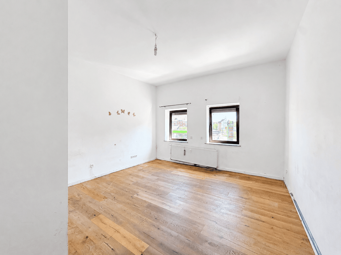 Viel Platz für neue Ideen – renovierungsbedürftige 3,5 Zimmer mit Stellplatz, 44625 Herne (Herne-Mitte Herne-Süd Holsterhausen Sodingen)