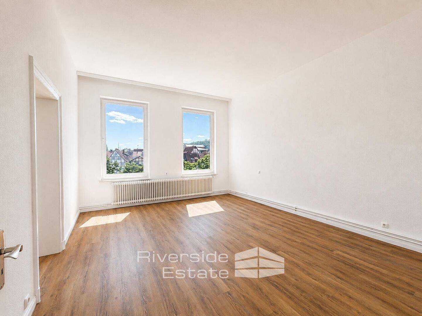 Hameln I Großzügige 3-Zimmer-Altbauwohnung mit ca. 98 m² in zentraler Innenstadtlage!, 31785 Hameln