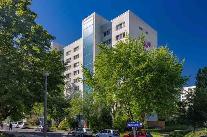 Hier fühlen Sie sich wohl: freundliche 2-Zimmer Wohnung, 1239 Dresden