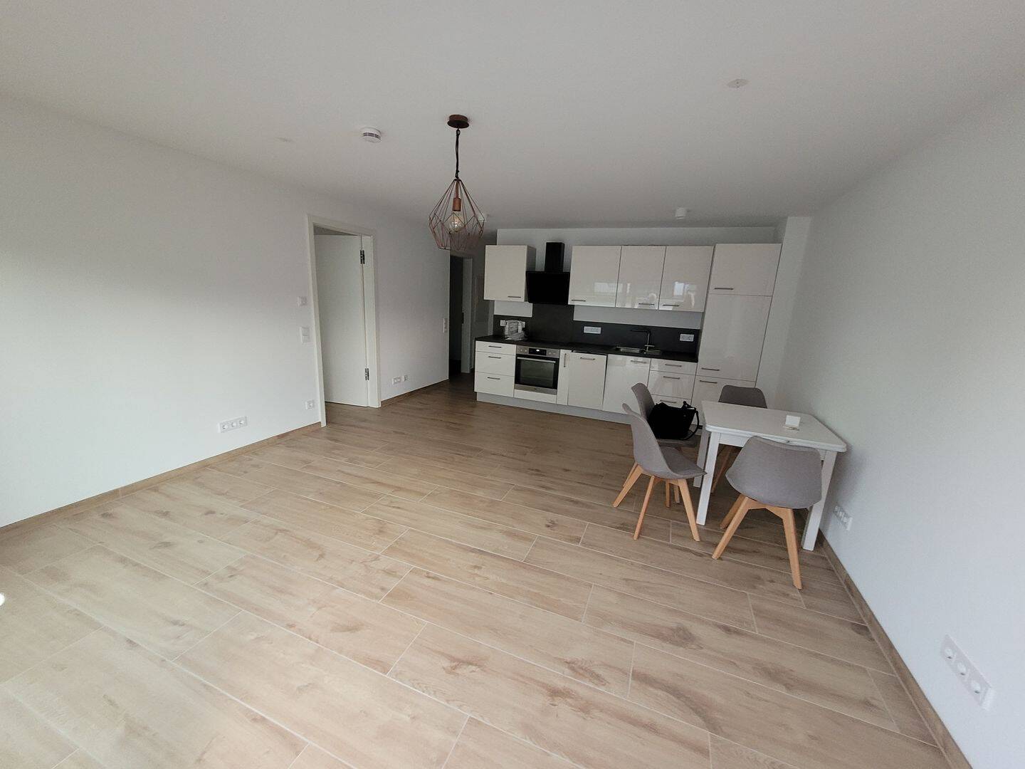neuwertige zentrale 2-Zimmerwohnung in Kempten