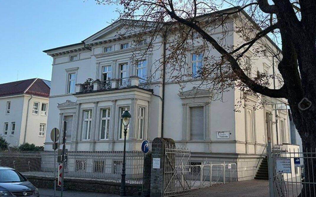 Hochwertige vier Zimmer Dachgeschosswohnung angrenzend an die Altstadt, 59494 Soest