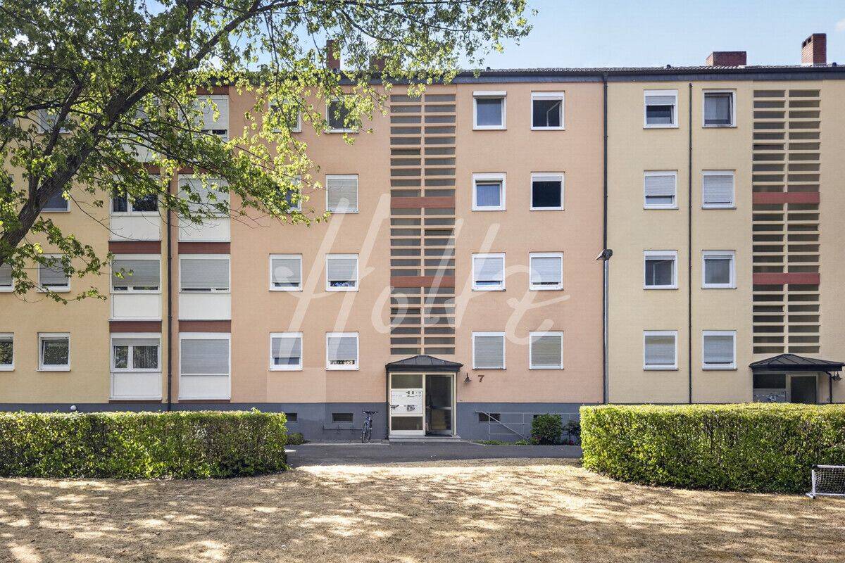 Sandhausen: 2-Zimmer-Wohnung mit Balkon und Einzelgarage – frei zur Eigennutzung oder Vermietung!, 69207 Sandhausen