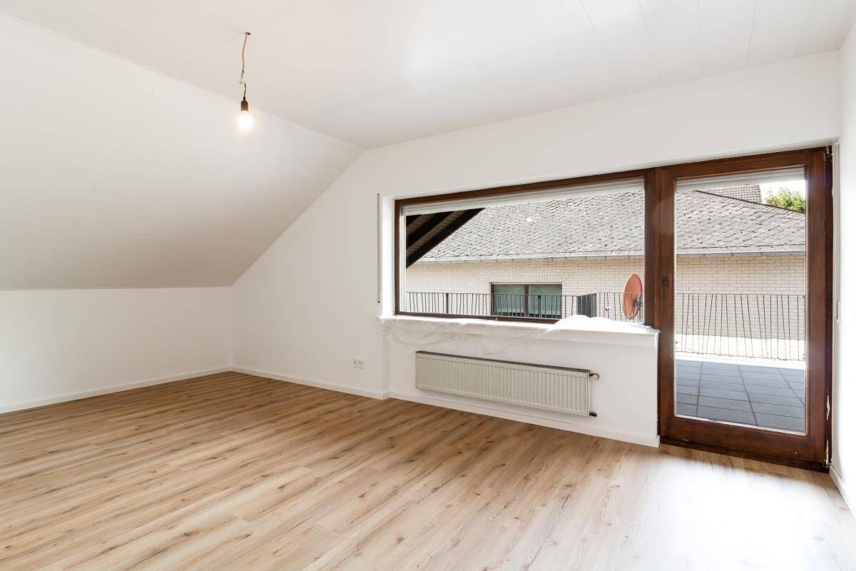 Renovierte 3-Zimmer Wohnung in ruhiger Lage von Pellingen, 54331 Pellingen