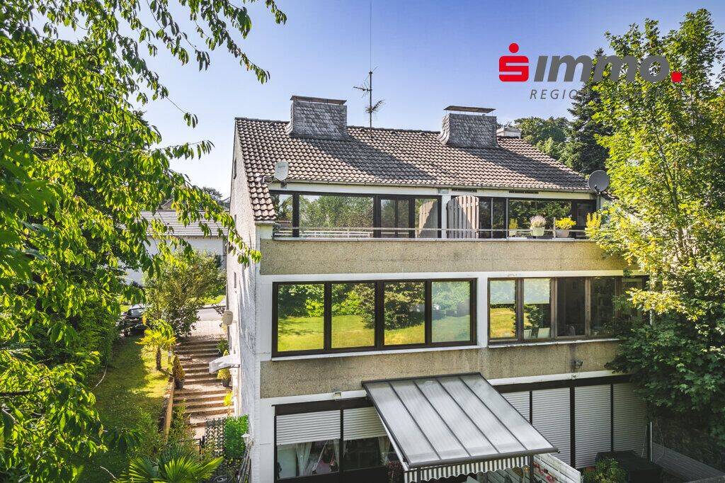 Laurensberg! Bezugsfreies, geräumiges Appartement mit offener Galerie und Balkon, 52074 Aachen