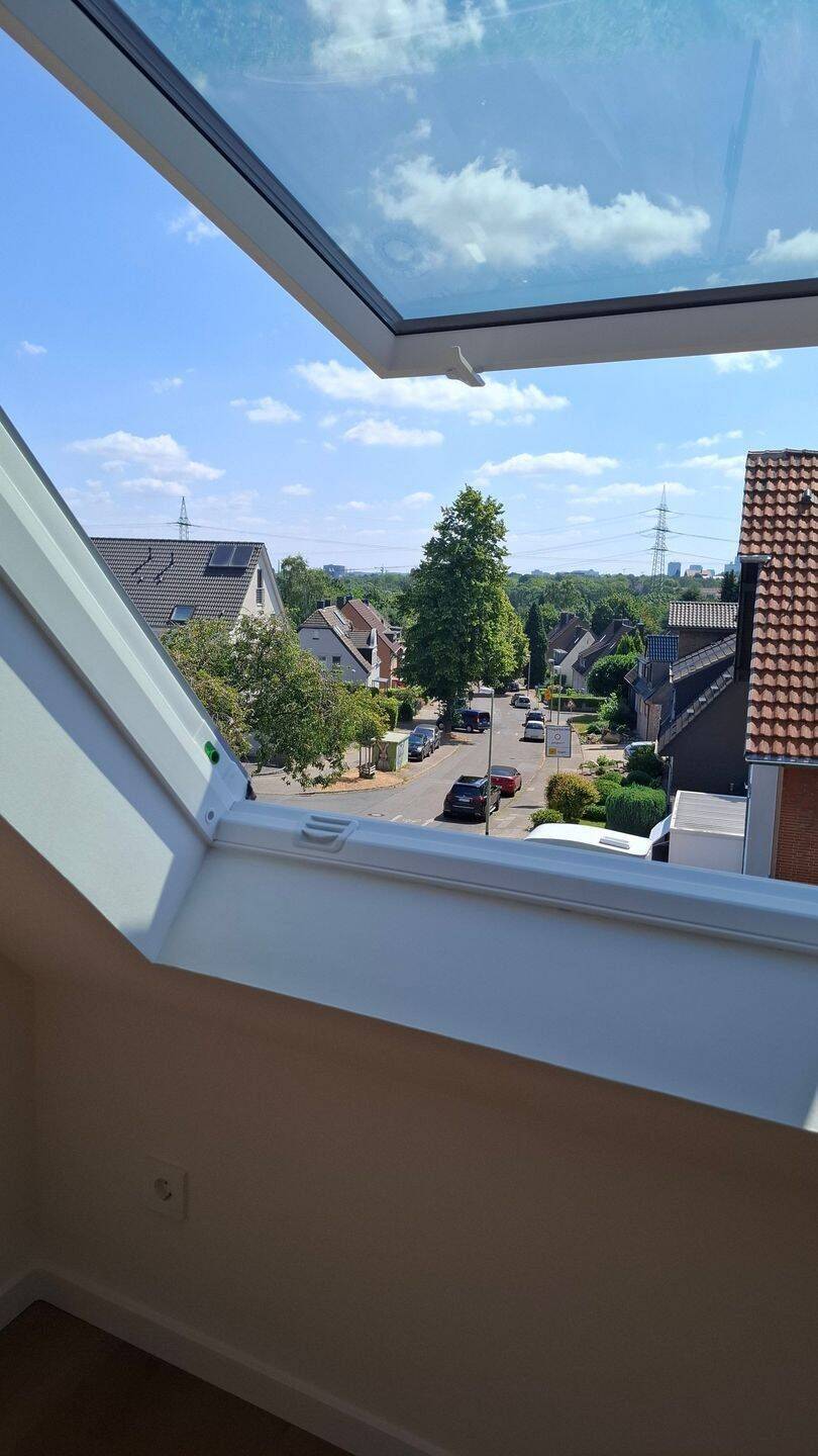 ✨Erstbezug nach Renovierung: Moderne 3-Zimmer-Dachgeschoß-Wohnung mit Klimaanlage in Essen-Schönebeck, 45359 Essen (Bedingrade Frintrop Schönebeck)