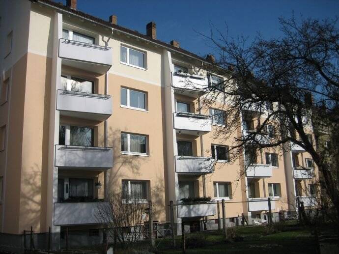 Schöne Wohnung mit Süd-West-Balkon mit EBK und perfektem Schnitt, 31135 Hildesheim