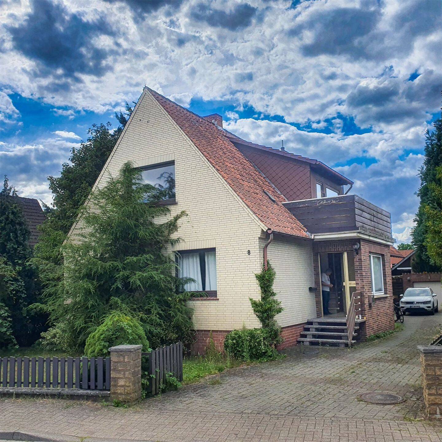 Großzügige 3,5-Zimmer-Wohnung mit zwei Balkonen – sofort bezugsfrei, 31582 Nienburg (Weser)