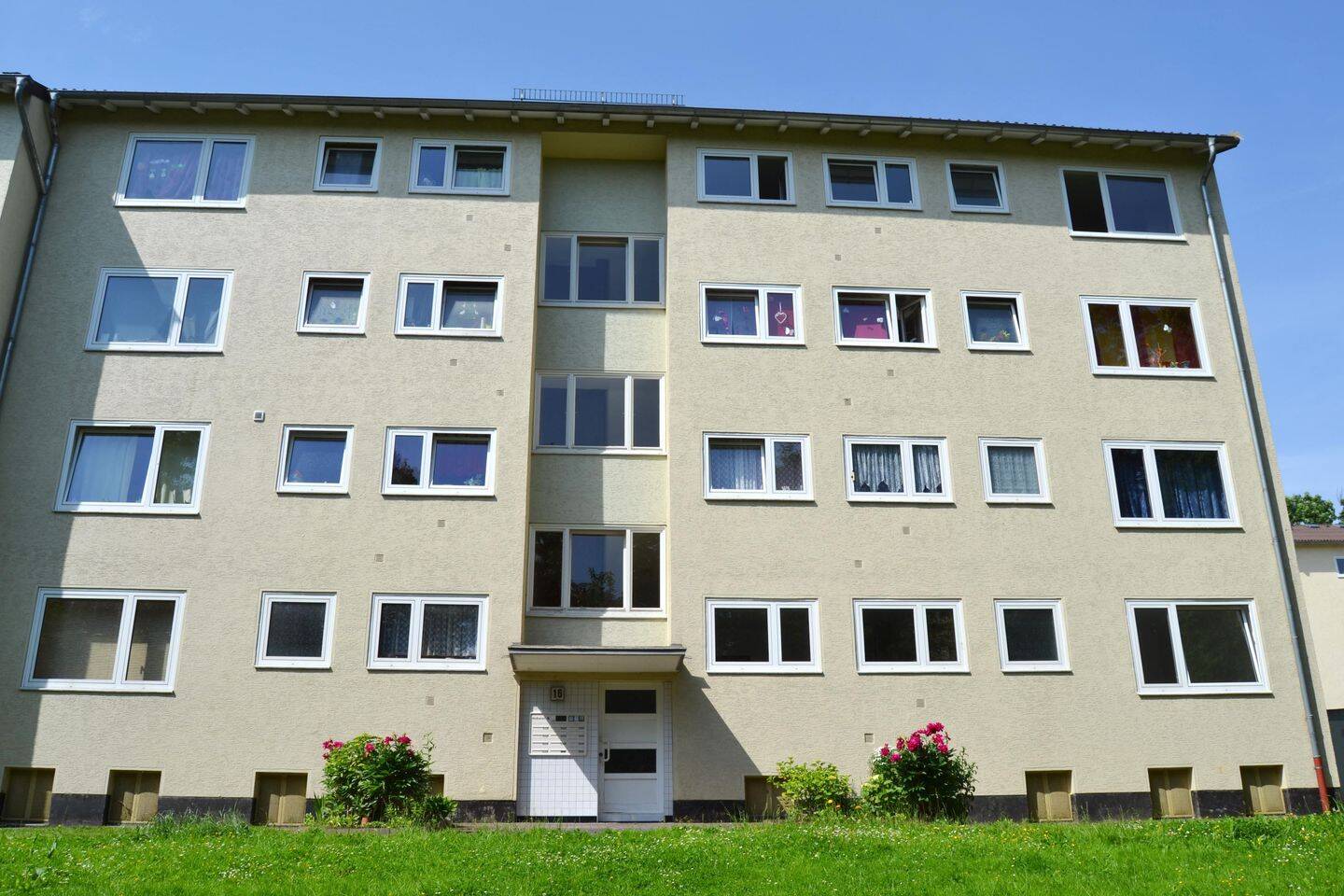 Hübsche 3-Zimmer-Wohnung in grüner Lage, 34134 Kassel (Niederzwehren Oberzwehren Süsterfeld/Helleböhn)