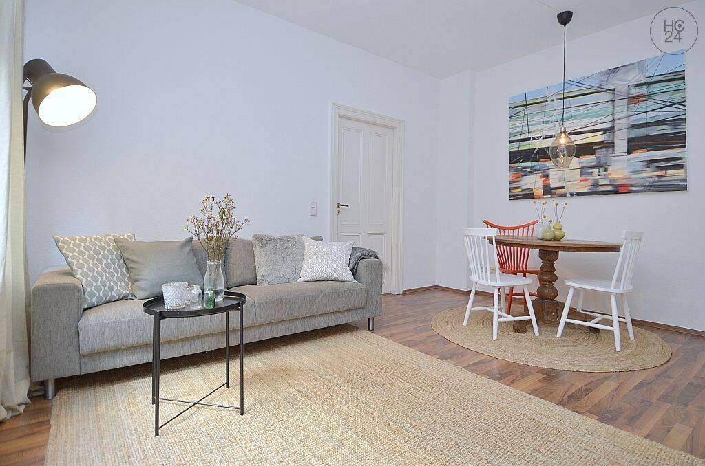 Sehr stilvoll möblierte 2-Zimmer Wohnung mit Terrasse und Internet in Wiesbaden Westend