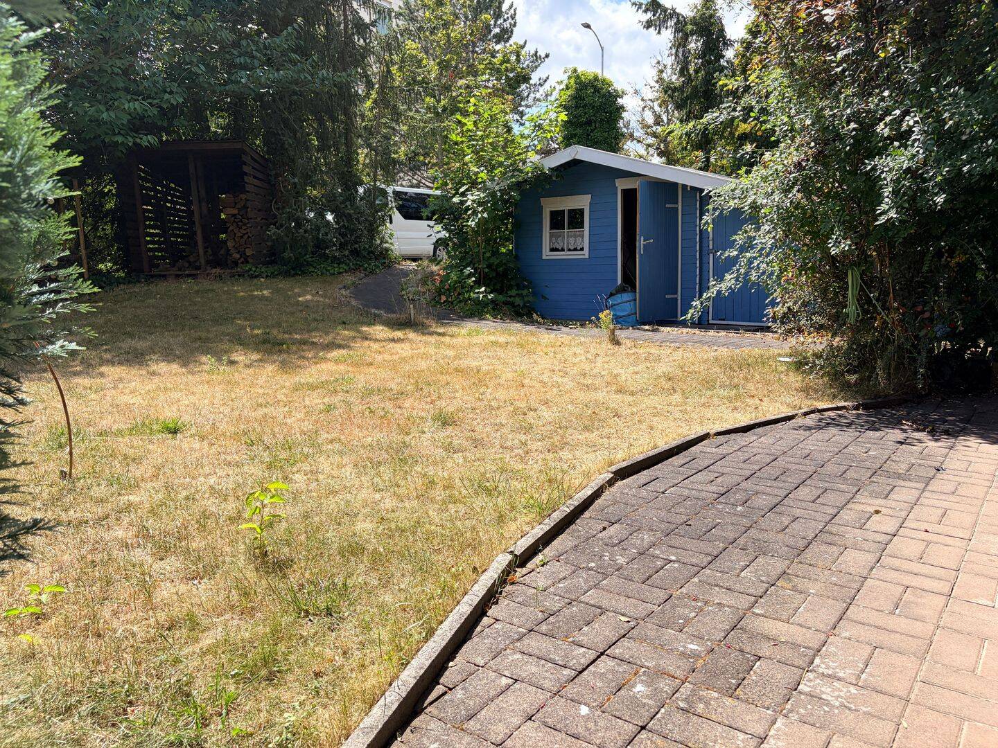 Terrassenwohnung mit Gartenblick, 2-Zi,Einbauküche, Stellplatz, Keller, 36039 Fulda