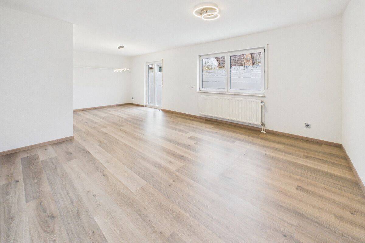 Zum Verkauf: Bezugsfreie 4-Zi.-Wohnung, 78056 Villingen-Schwenningen