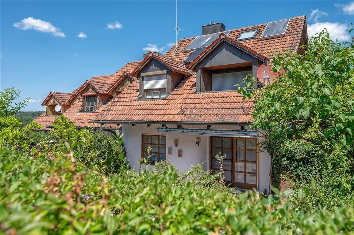 Städtisch wohnen mit Platz bis unters Dach. Reiheneckhaus im Landlook!, 94034 Passau (Altstadt Grubweg Hacklberg Hals)