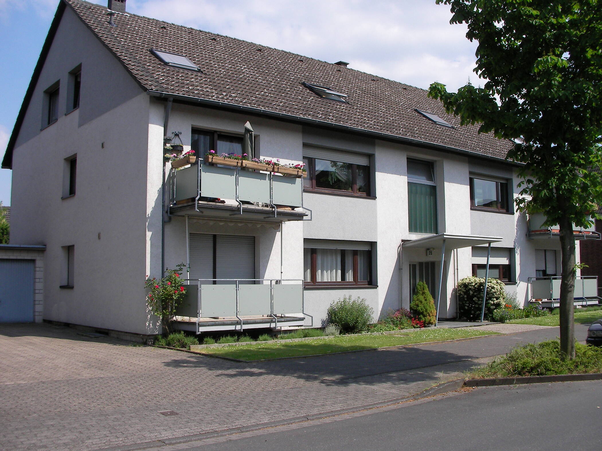 Hübsche 3-Zimmer-Dachgeschosswohnung in Herzen von Neukirchen-Vluyn, 47506 Neukirchen-Vluyn