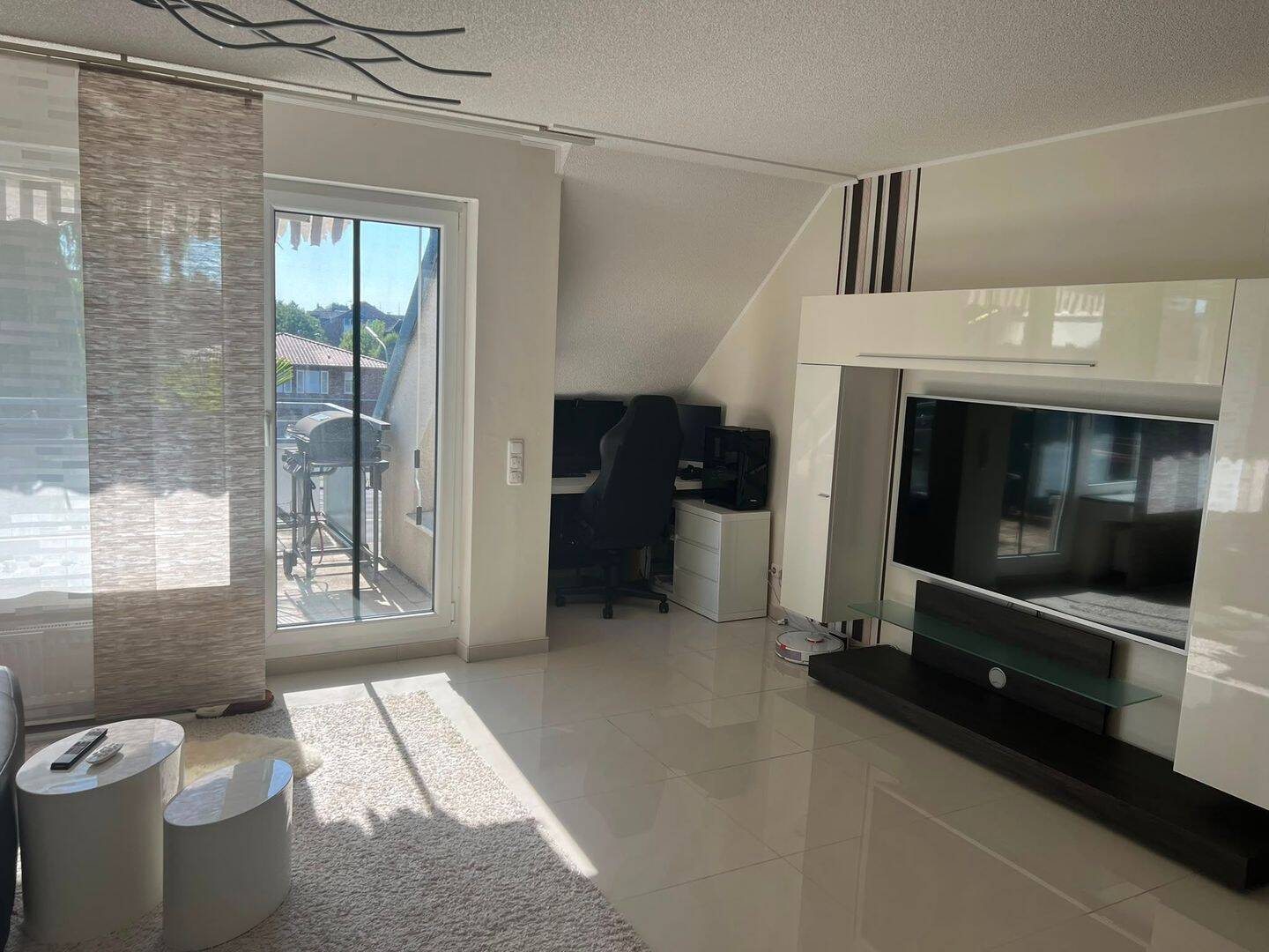 Moderne helle  2 Etagen  Maisonette-Wohnung mit, 41462 Neuss