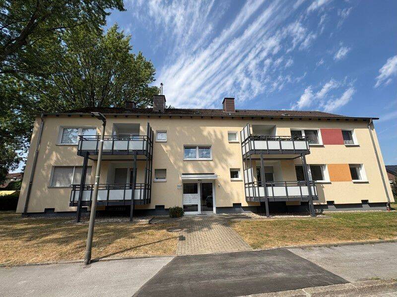 Bezugsfertige 2-Zimmer-Wohnung mit großem Balkon, 44339 Dortmund