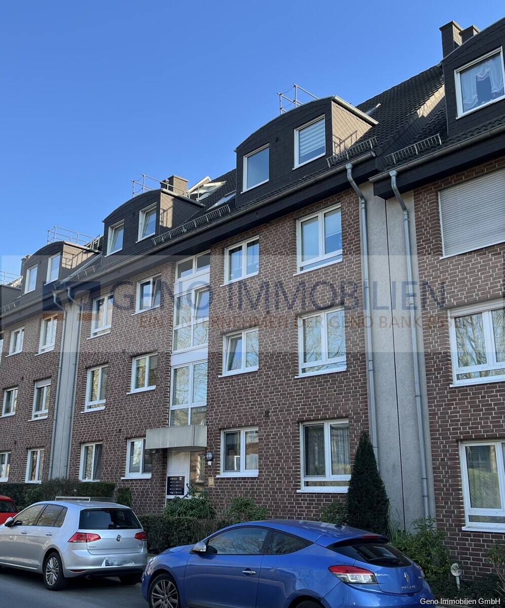 3-Zimmer-Balkonwohnung im 2. OG, 45309 Essen (Kray Schonnebeck)