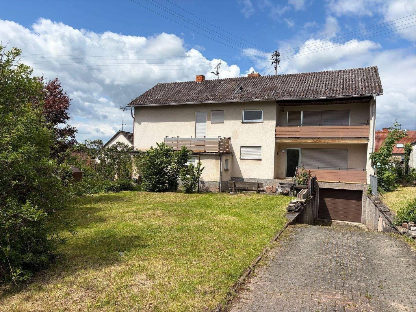 Freistehendes 1-2 Familienhaus in ruhiger Lage in Battweiler, 66484 Battweiler