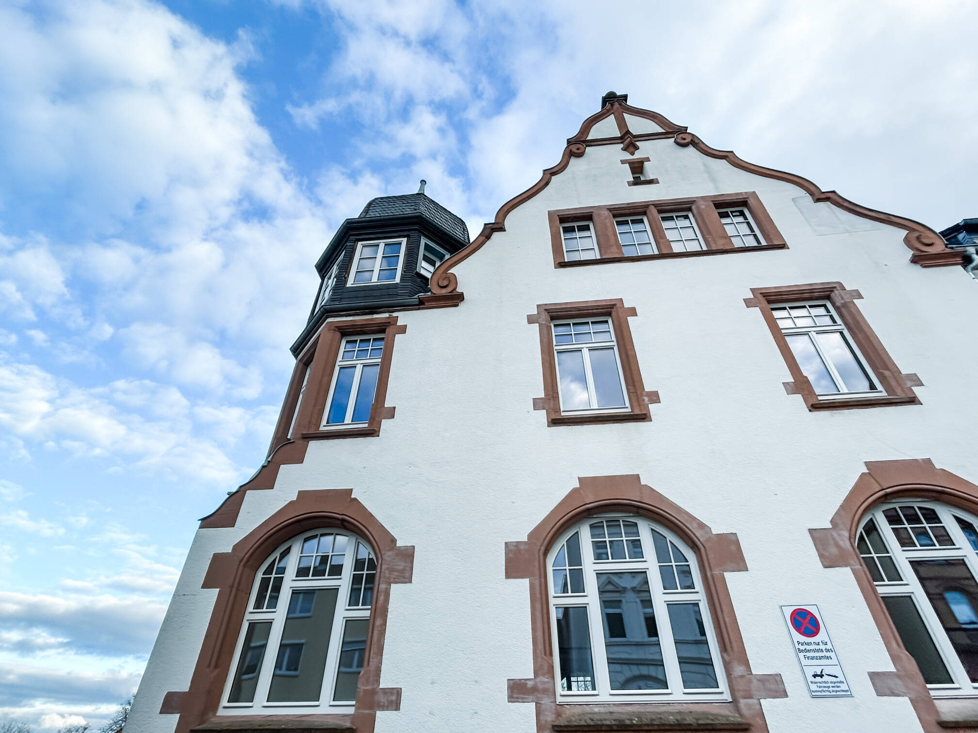Moderne Dachgeschoss-Wohnung mit Balkon in Lauterbach-Zentrum, 36341 Lauterbach (Hessen)