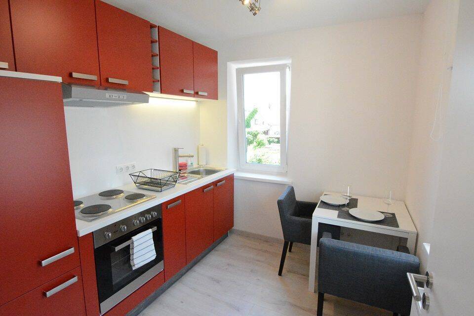 Voll Möbliert/fully furnished: 2 Zi. Appt., ideal für TUM Studenten, NEUFAHRN (S 1), 85375 Neufahrn b. Freising