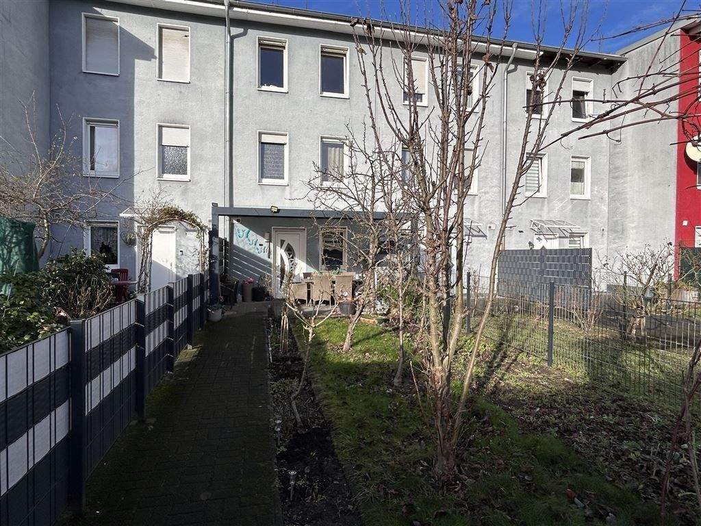 Modernes Reihenmittelhaus mit viel Platz, Komfort und hoher Wohnqualität, 46045 Oberhausen