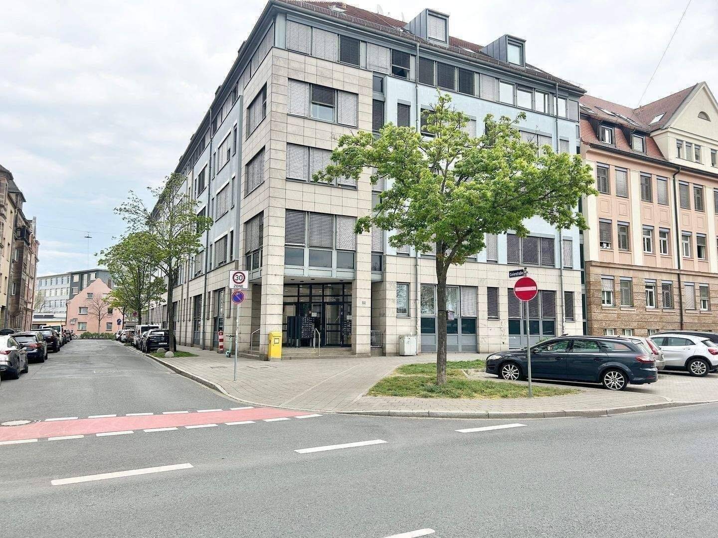 ***TOP-INVESTMENT 4,5 % RENDITE*** VOLL MÖBLIERTE 1 ZIMMER WOHNUNG INKLUSIVE KFZ-STELLPLATZ
