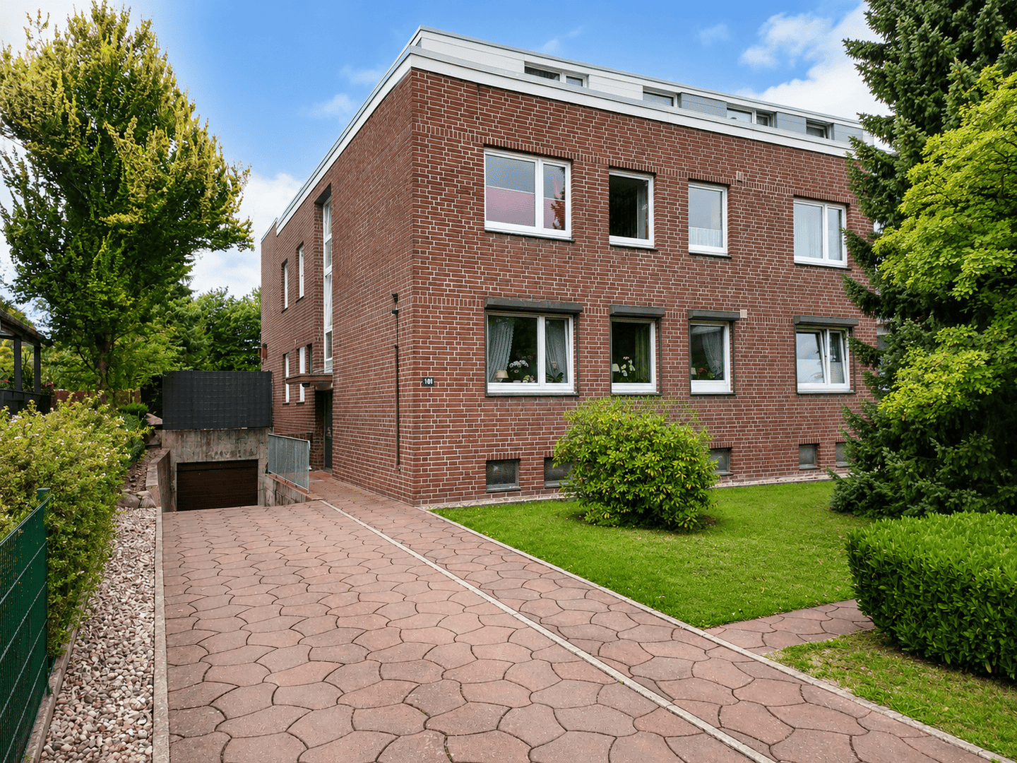 Ruhig wohnen, individuell gestalten., 22149 Hamburg (Wandsbek Rahlstedt Tonndorf)