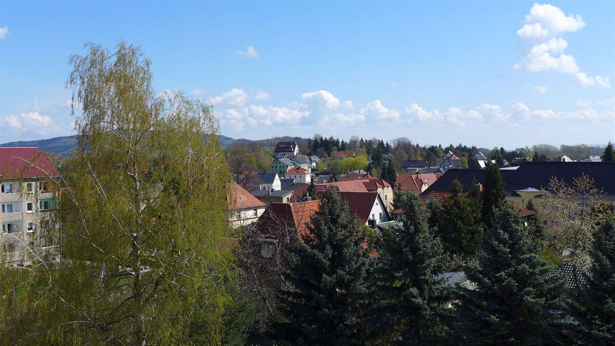 Ideal für Singles! 1-RW mit toller Aussicht!, 2727 Ebersbach-Neugersdorf