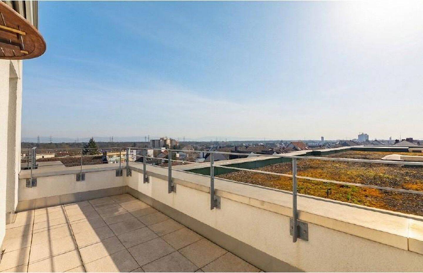 Penthouse für jedes Alter – barrierefreies Wohnen mit Dachterrasse und Weitblick, 68219 Mannheim (Rheinau)