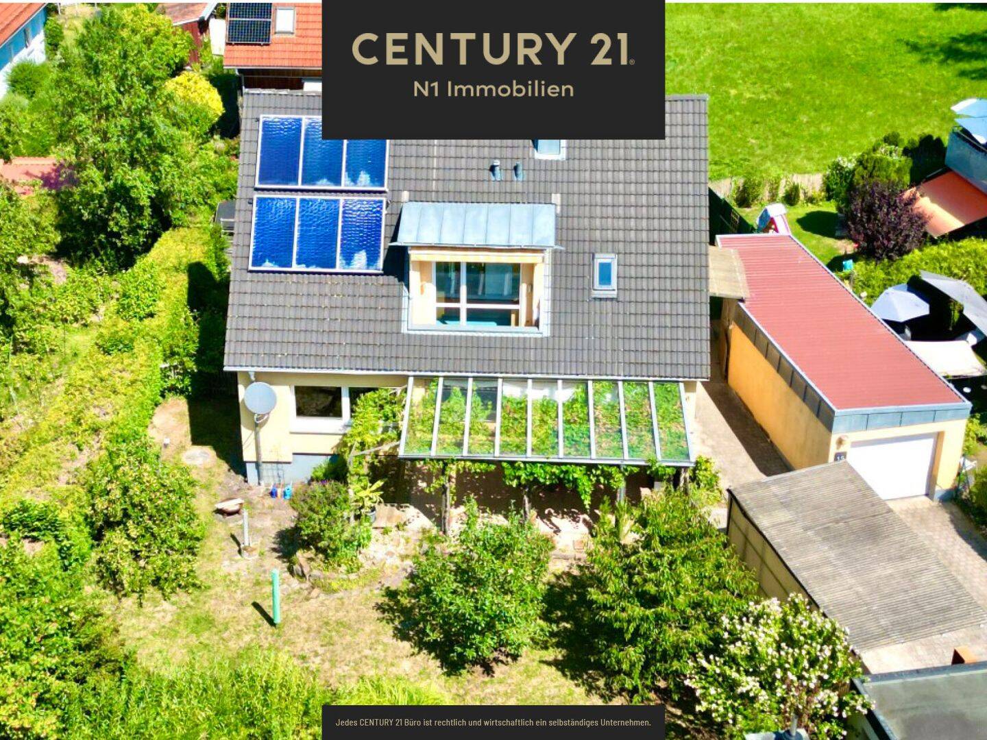 Familienfreundliches Haus mit Garten und Wohnmobil-Carport, 91217 Hersbruck