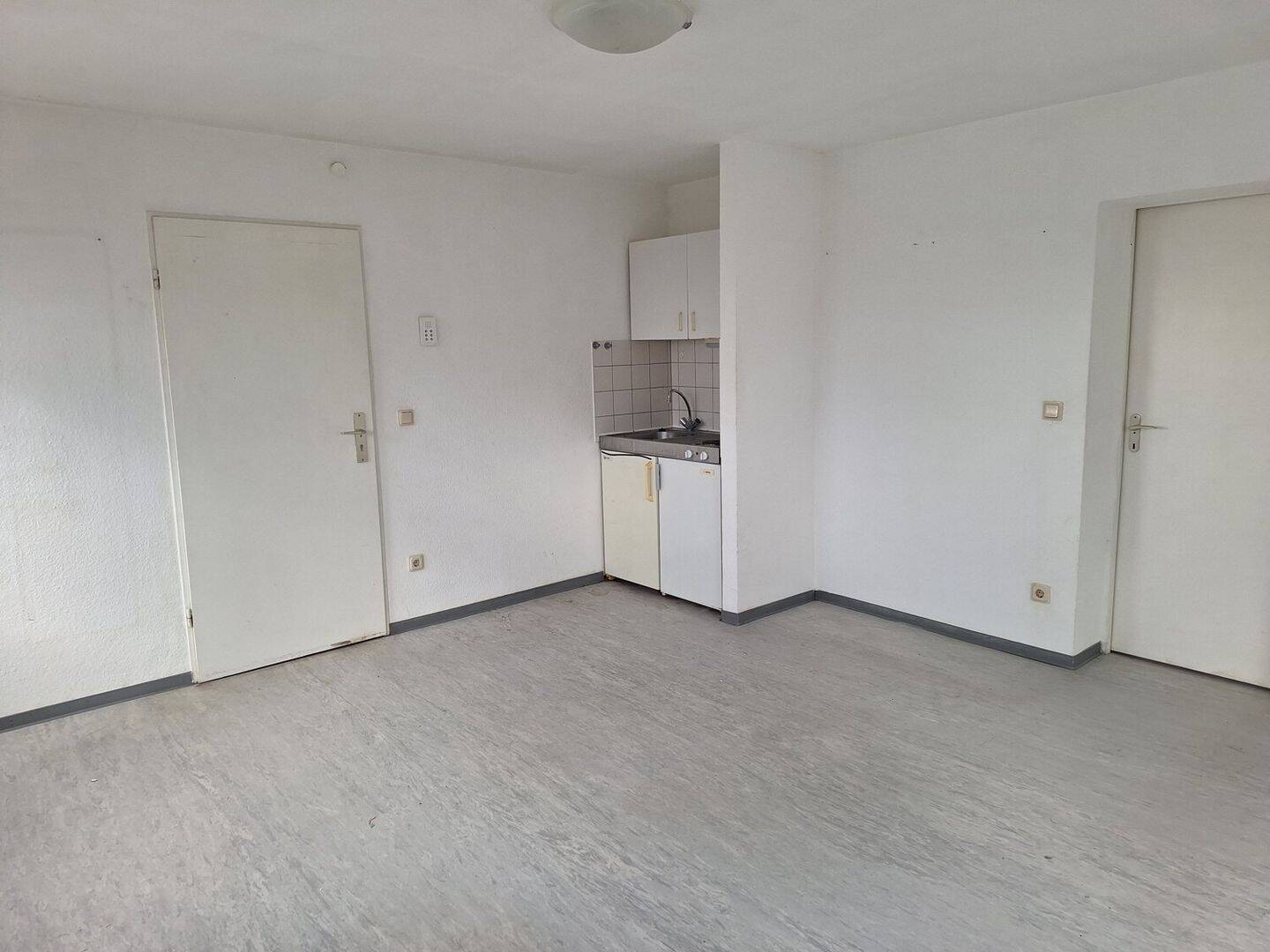 Zweizimmerappartement im Dachgeschoss, 35039 Marburg