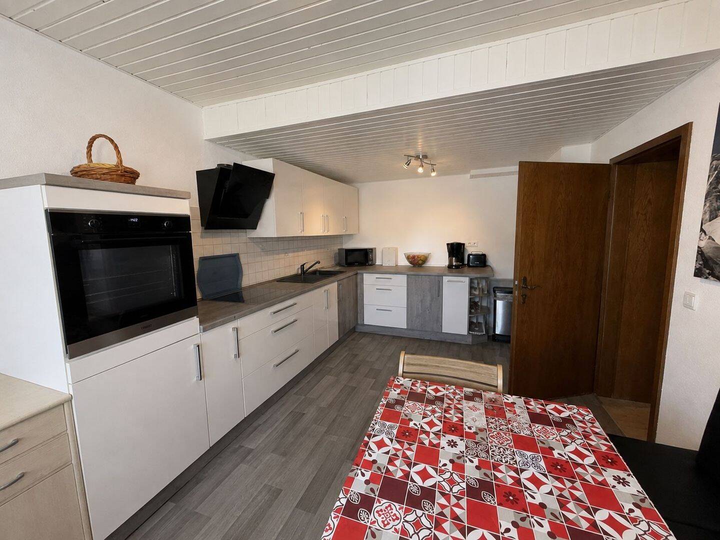 2-Zimmer Erdgeschosswohnung mit Garten, Keller und Stellplatz, 64625 Bensheim