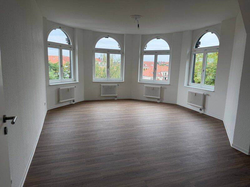 großzügige 3 Zimmer Wohnung mit großen Balkon in Leipzig Lindenau, 4177 Leipzig (Altlindenau Lindenau)