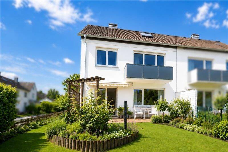 Glück mit sonnigem Garten – Raum für die ganze Familie, 60437 Frankfurt am Main